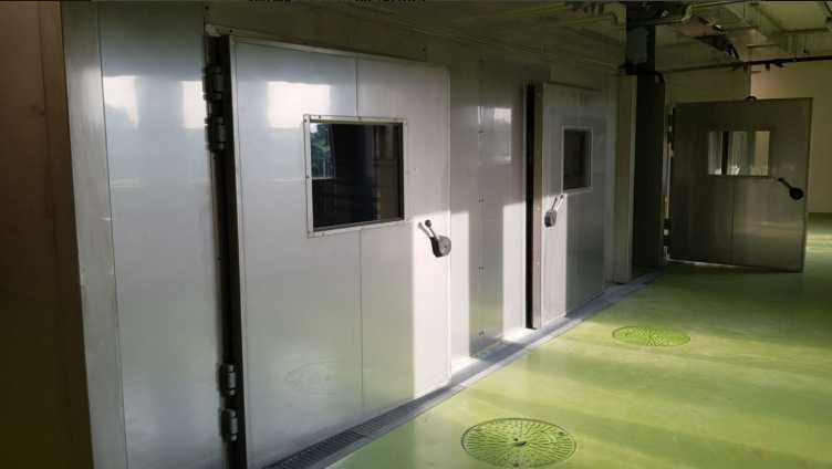 Door of Respiration chamber